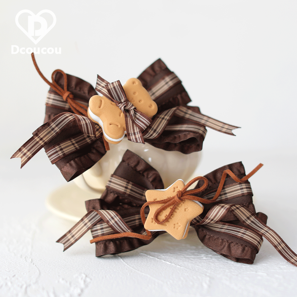 Dcoucou - Heartless Bunny - 45cm Long Curly Hair Tiger Clip Double Ponytails Lolita Wig