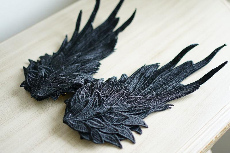 Original Design Angel Wings Lolita Feather Black and White Two-tone Embroidered Hair Clip Styling