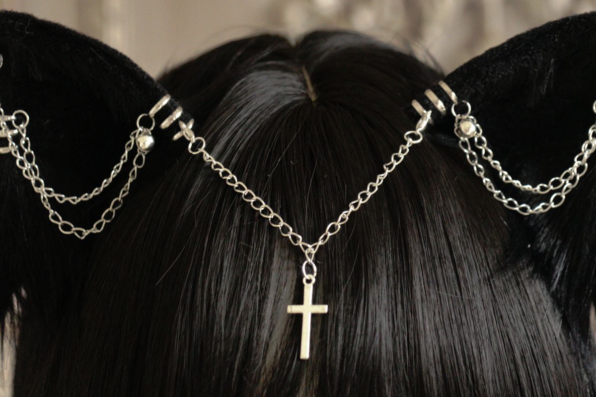 Original Handmade Lolita Chain Black Cat Ear Gothic Style Exotic Beast Ear Hair Clip Cosplay Comic Exhibition
