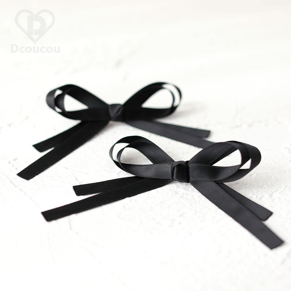 Dcoucou - Heartless Bunny - 45cm Long Curly Hair Tiger Clip Double Ponytails Lolita Wig