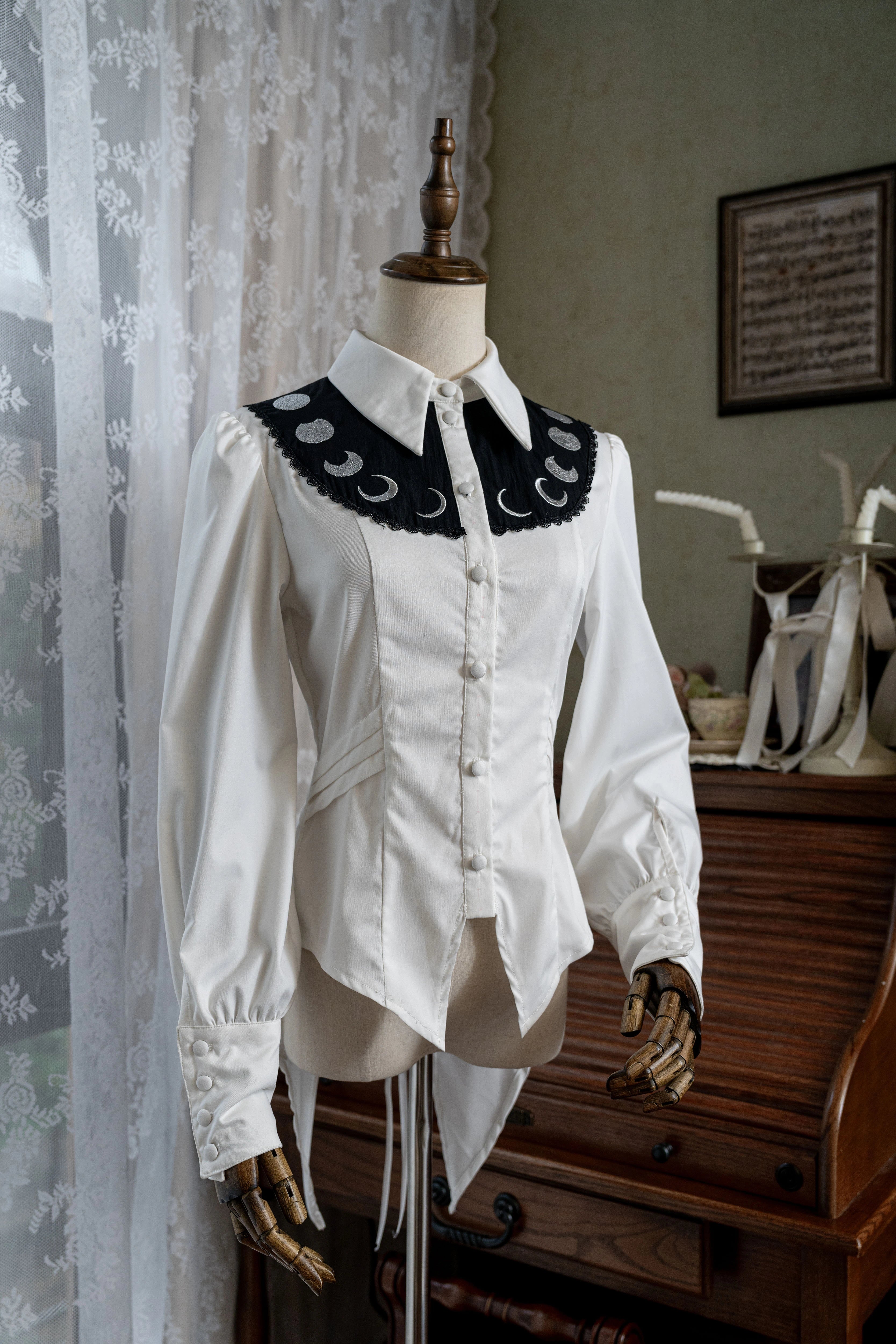 Spot Page Moon Phase Embroidery Shirt Acorn Lolita Original Design Gothic Everyday Elegance Inside