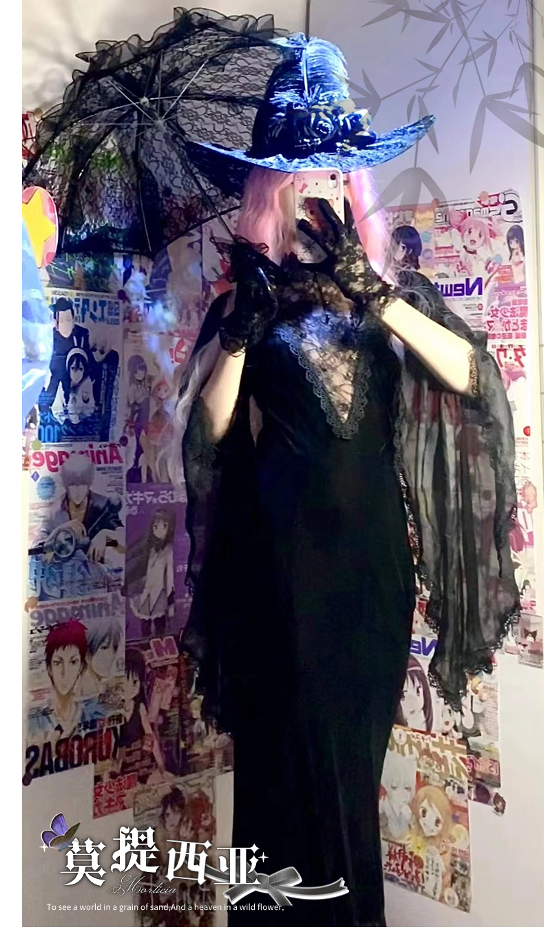 Shipping within three days Spot page Morticia Gothic Diablo Original Lolita fishtail skirt