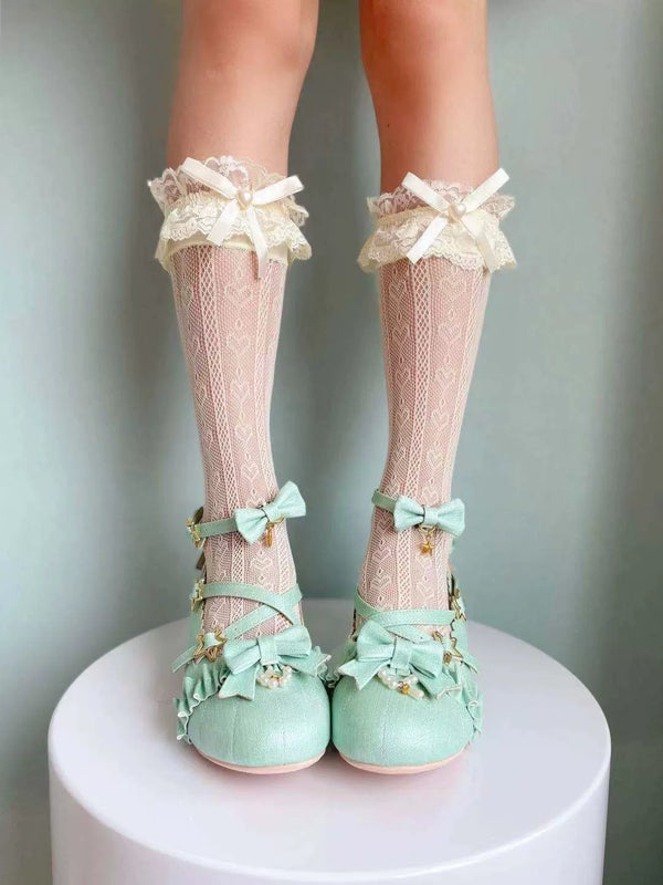 Fantasy Doll heel-less lace-trimmed short socks with bow details