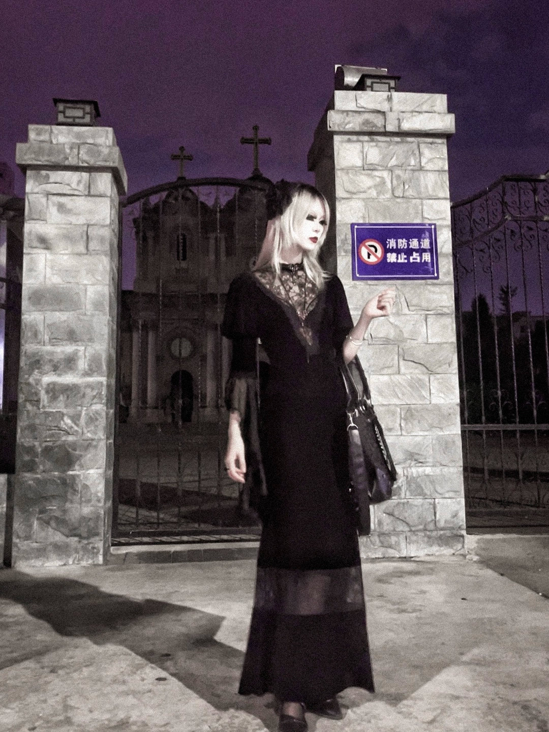 Shipping within three days Spot page Morticia Gothic Diablo Original Lolita fishtail skirt