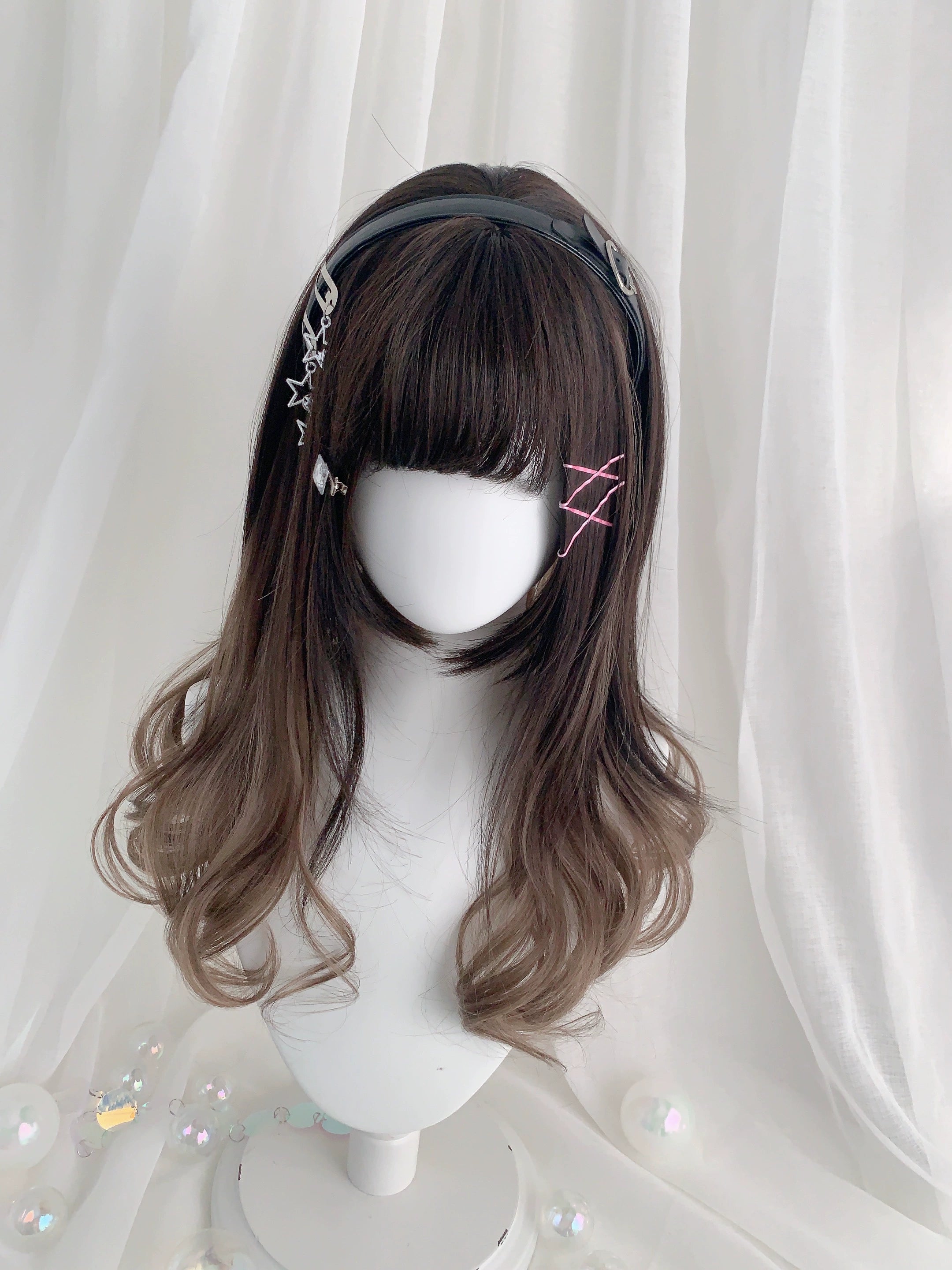 Spot MONKEEP Monkey Bajia, Flow Heart Twist Pie Bangs Top Hair Piece Air Tail Roll Hanging Ear Dyeing Original Wig