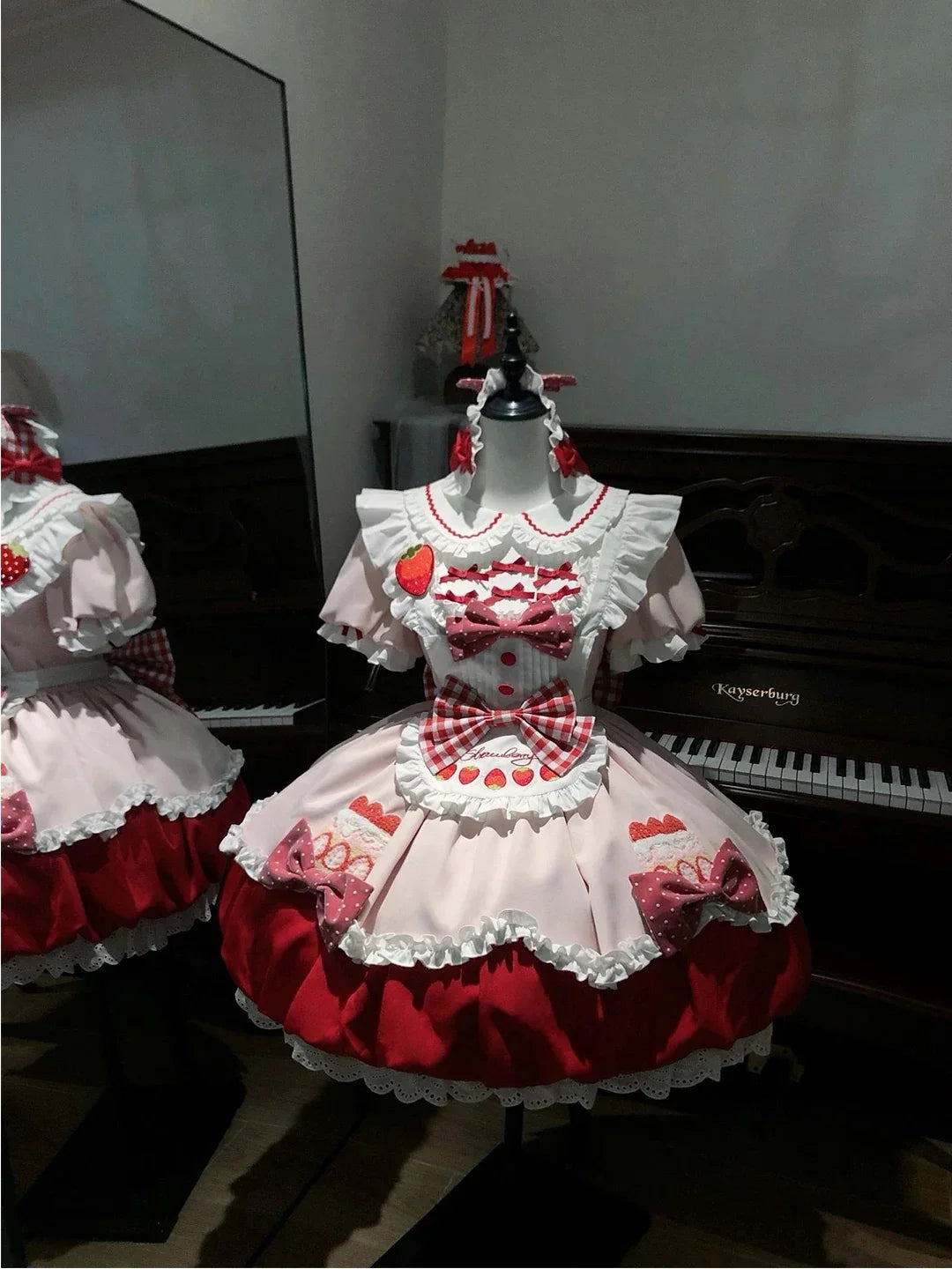 Lolita jumperskirt used to plan a first outfit checklist