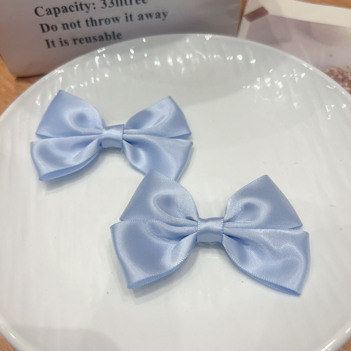 Handmade - Glossy Satin Ribbon - Bow Brooch Pair - detail view 20
