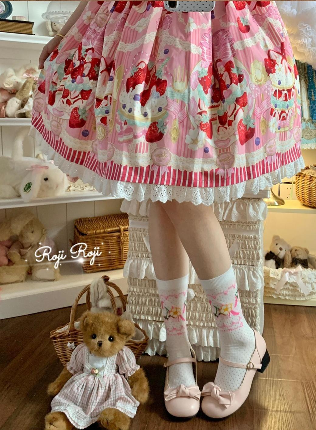 Roji Roji - Sweet Lolita Socks, Strawberry Print - Socks
