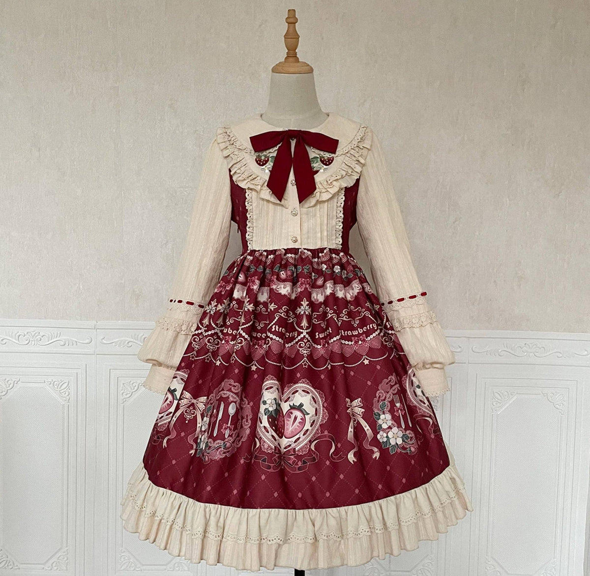 Your Princess - Strawberry Diary - Sweet Lolita OP Dress with Strawberry Embroidery - product detail 5