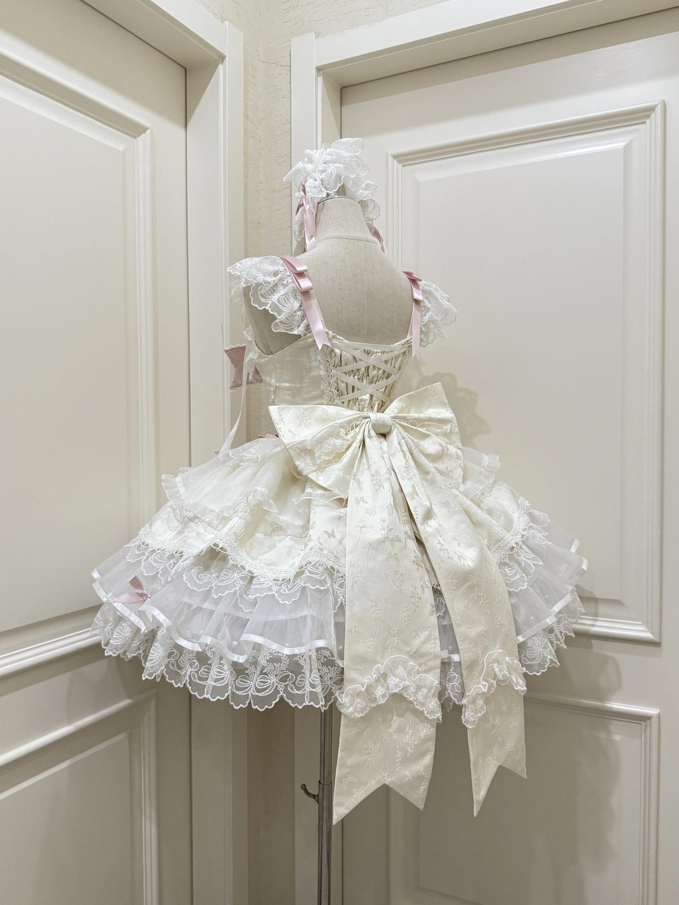 Fleeting Isle - Sweet Lolita Ballet Style Jumper Dress Apricot JSK + Trailing S