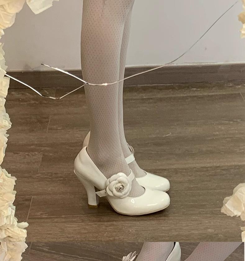 Bingo Lulu - Retro Sweet - Sweet Lolita Mary Jane high-heel shoes with a leather rose buckle - product detail 7