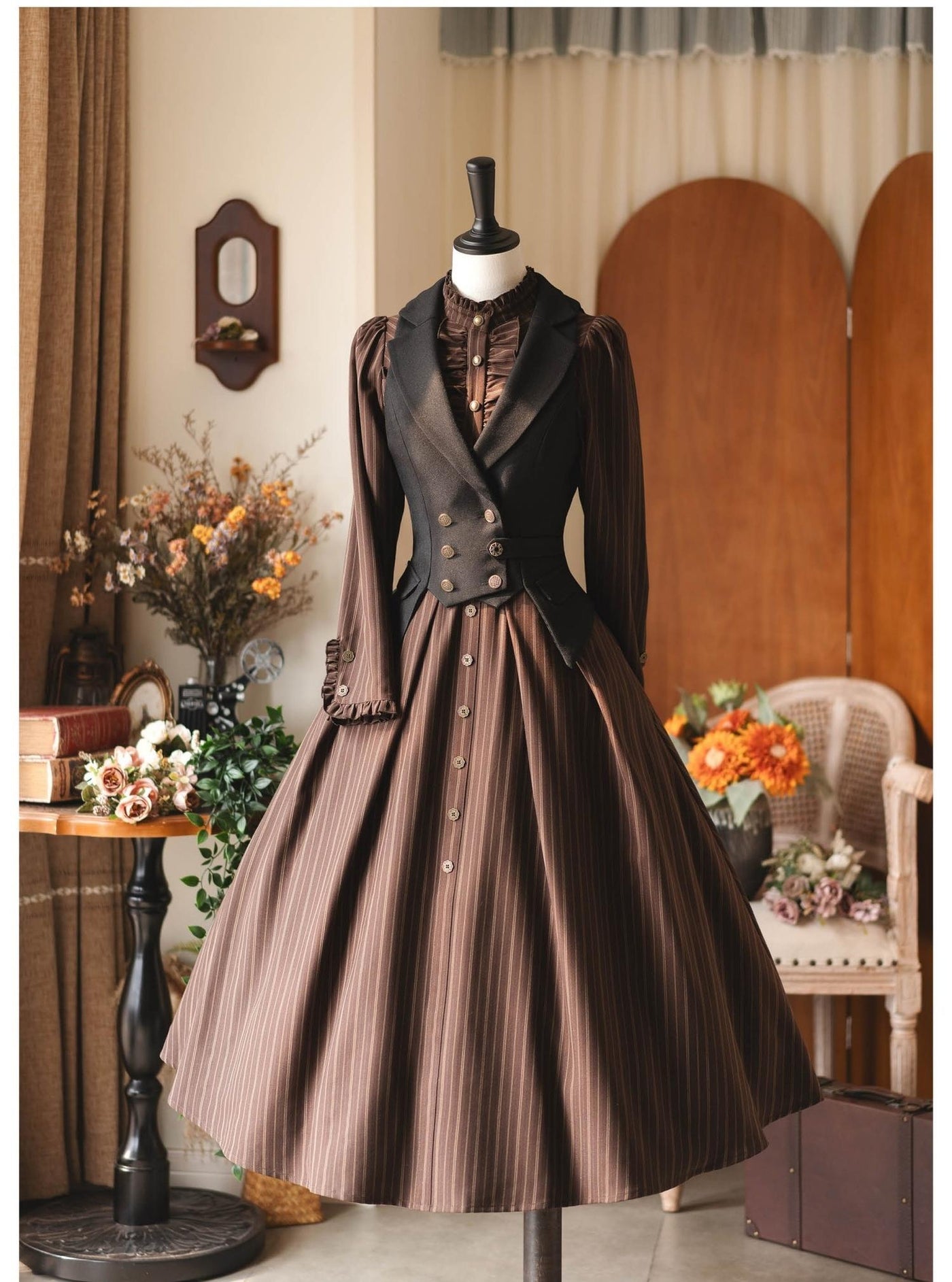 Forest Wardrobe - Forest Castle - Classic Lolita Long Striped Dress, Irregular Hem Vest