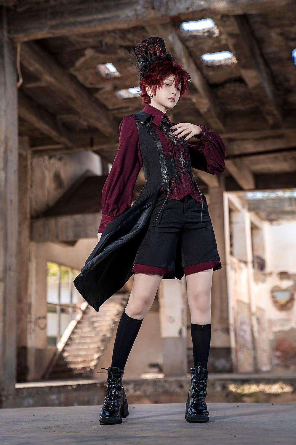 Princess Chronicles - Red and Black 4.0 - Ouji Lolita Long Vest & Red Blouse