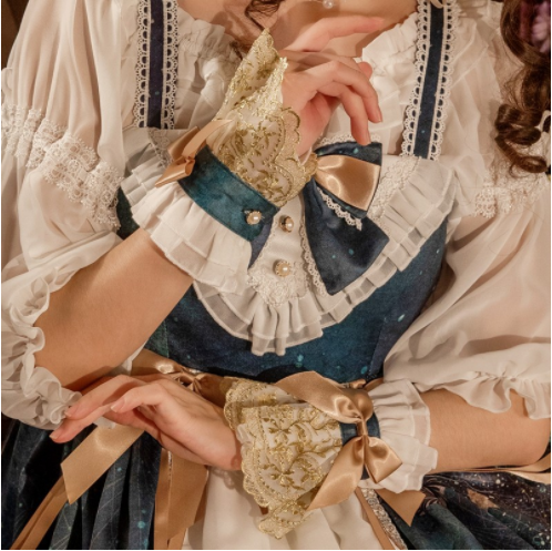 Eieyomi - Sweet Japanese Style - Pair of Lolita cuffs with delicate lace and bows - product detail 3