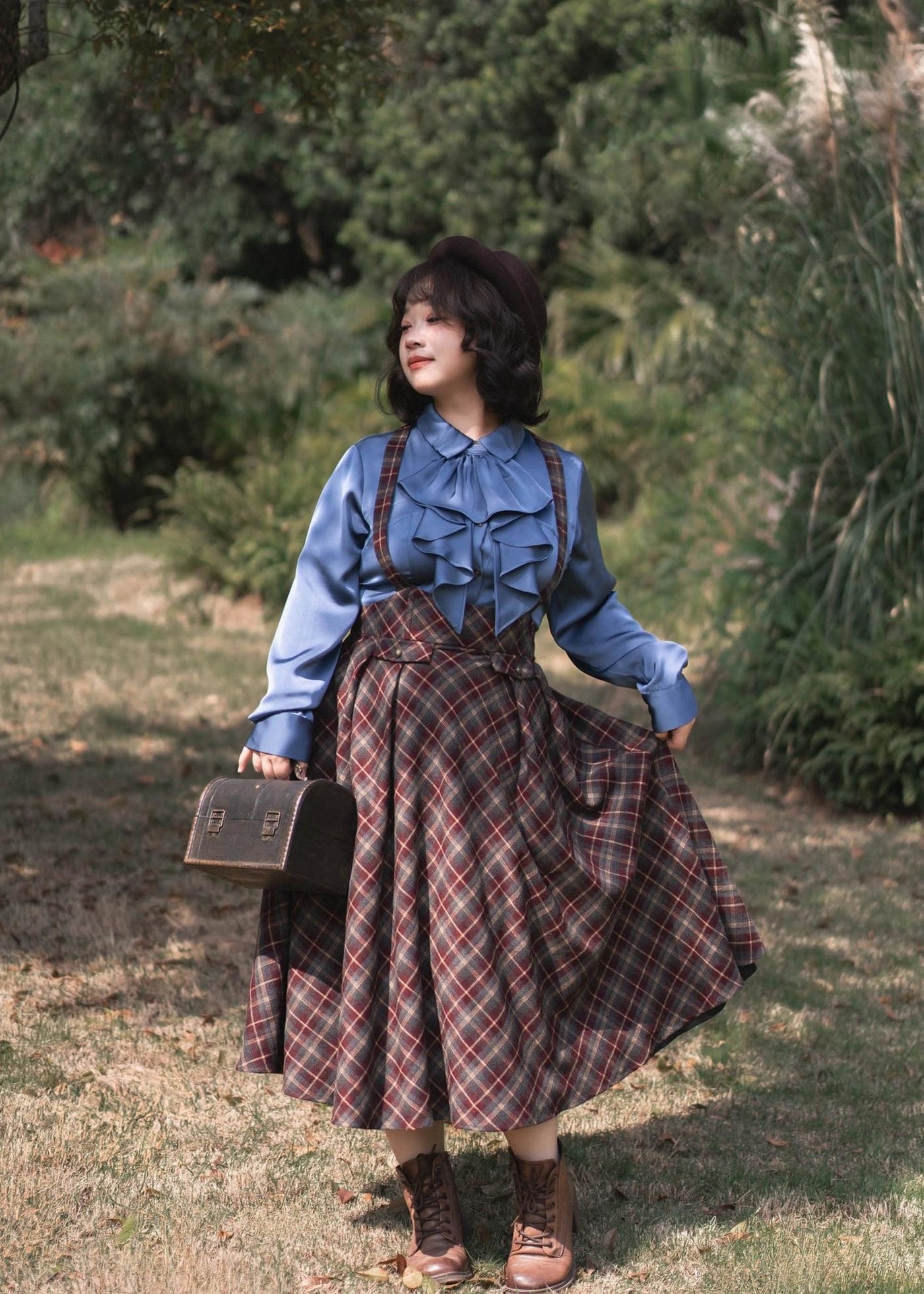 Forest Wardrobe - Forest Dew - Elegant Lolita Slim Fit Shirt, Detachable Jabot