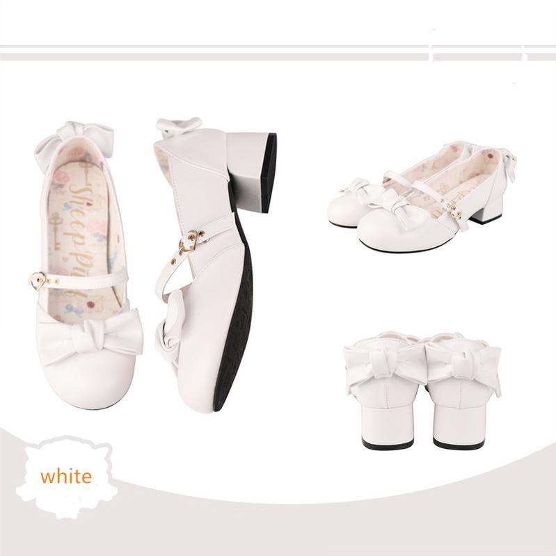 sheeppuff - Elegant Retro - Retro Lolita shoes with a square toe and heart-shaped buckle - product detail 6