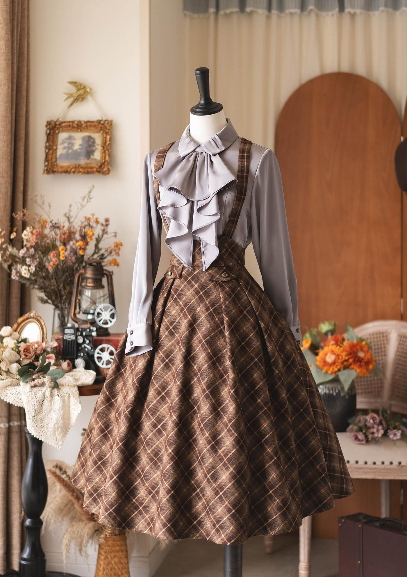 Forest Wardrobe - Forest Dew - Elegant Lolita Slim Fit Shirt, Detachable Jabot