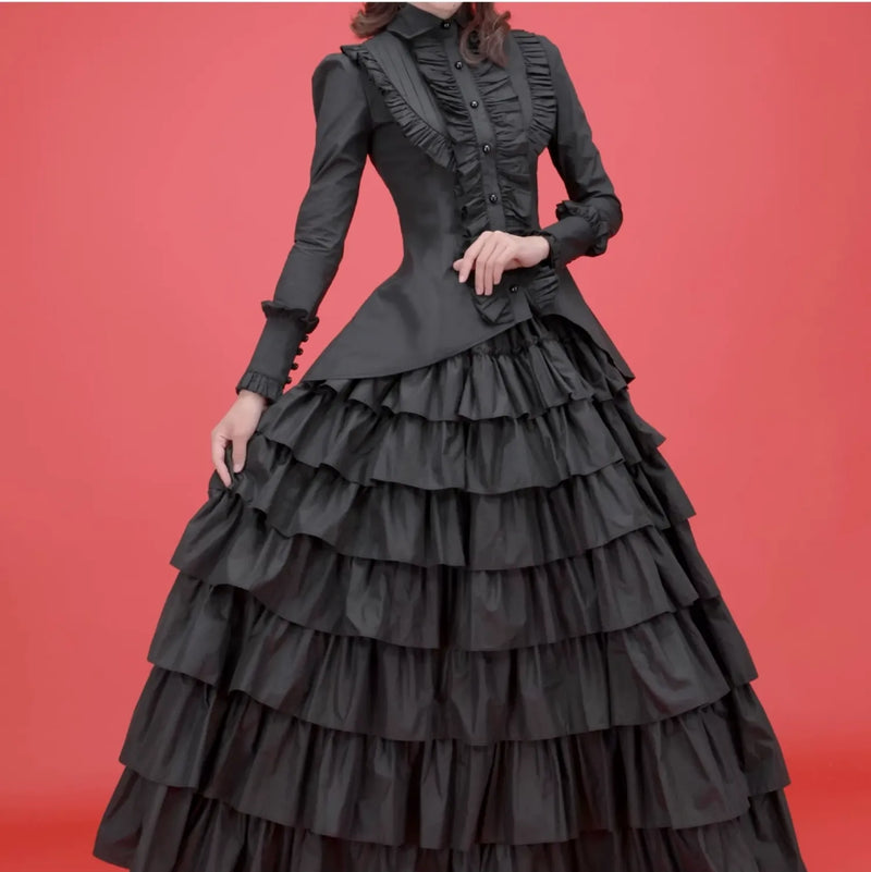 LACE GARDEN - Tailed Hem - Gothic Lolita Blouse and Skirt Set with Layered Ruffles - product detail 10