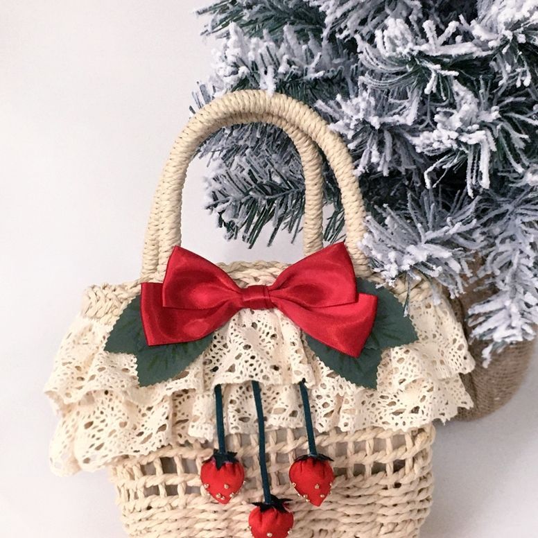 Lolita Bag for Women 2022 New Strawberry Flower on the Hill Handmade Small Item Lolita Spring Outing Straw Bag