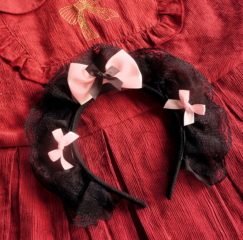 Black and pink Lolita headwear with a flat French hat design, featuring sweetheart details and handmade kitten accents.