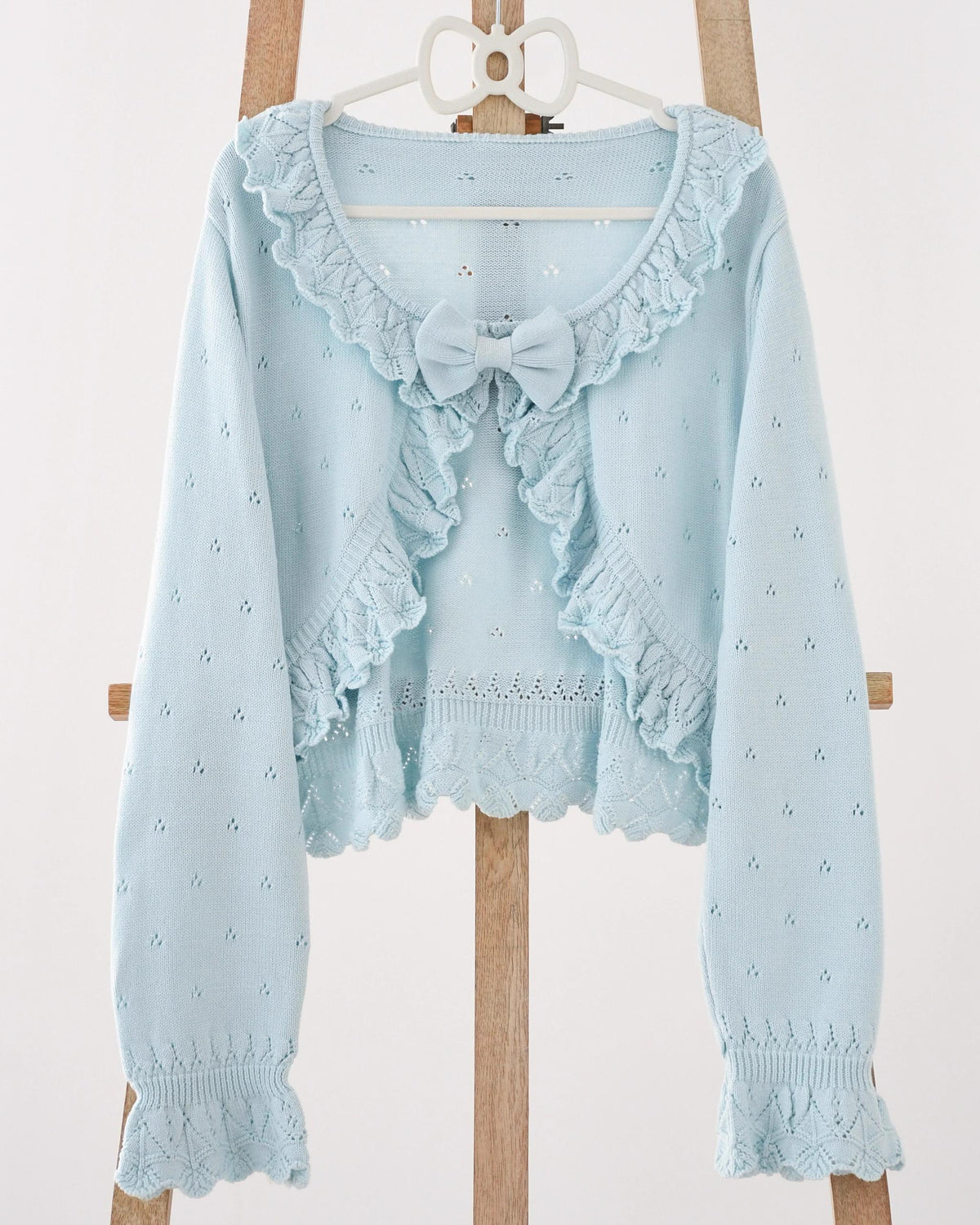 MIST - Nainai - Vintage Lolita knitted cardigan with ruffled trim and bow pin