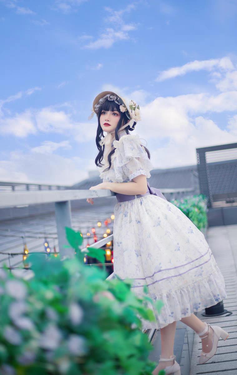 Handmade Lolita straw flat hat with elegant French-style design, perfect for tea parties and pastoral fashion.