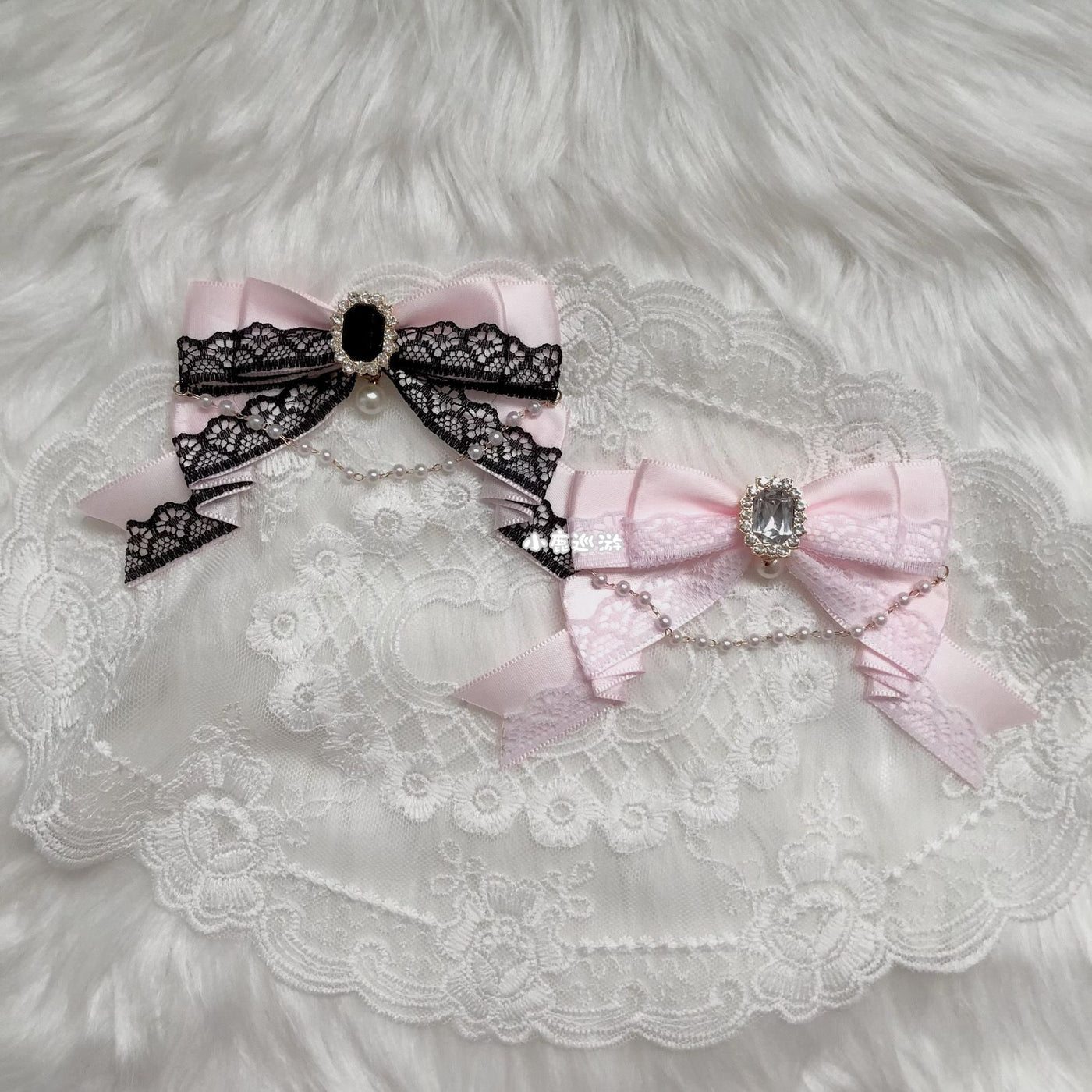 Handmade - Crystal Lace Bow - Clip, Brooch or Bag Charm - detail view 12