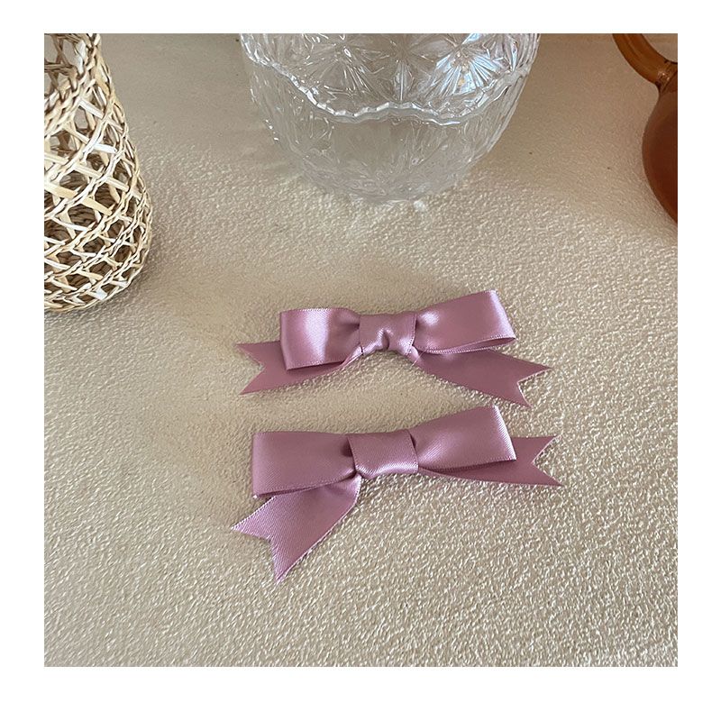 Handmade - Glossy Swallowtail Bow - Hair Tie, Clip or Brooch - detail view 10