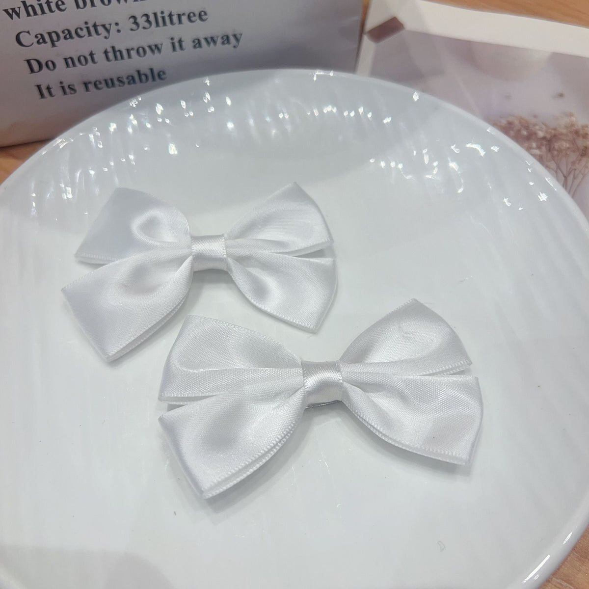 Handmade - Glossy Satin Ribbon - Bow Brooch Pair - detail view 8