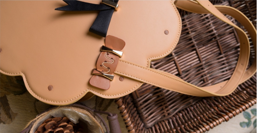 Milk Tea Bear - Toffee Cookie - Brown Kawaii Lolita shoulder bag with a cookie design and black bow - product detail 7
