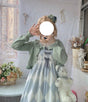 small / light pea green