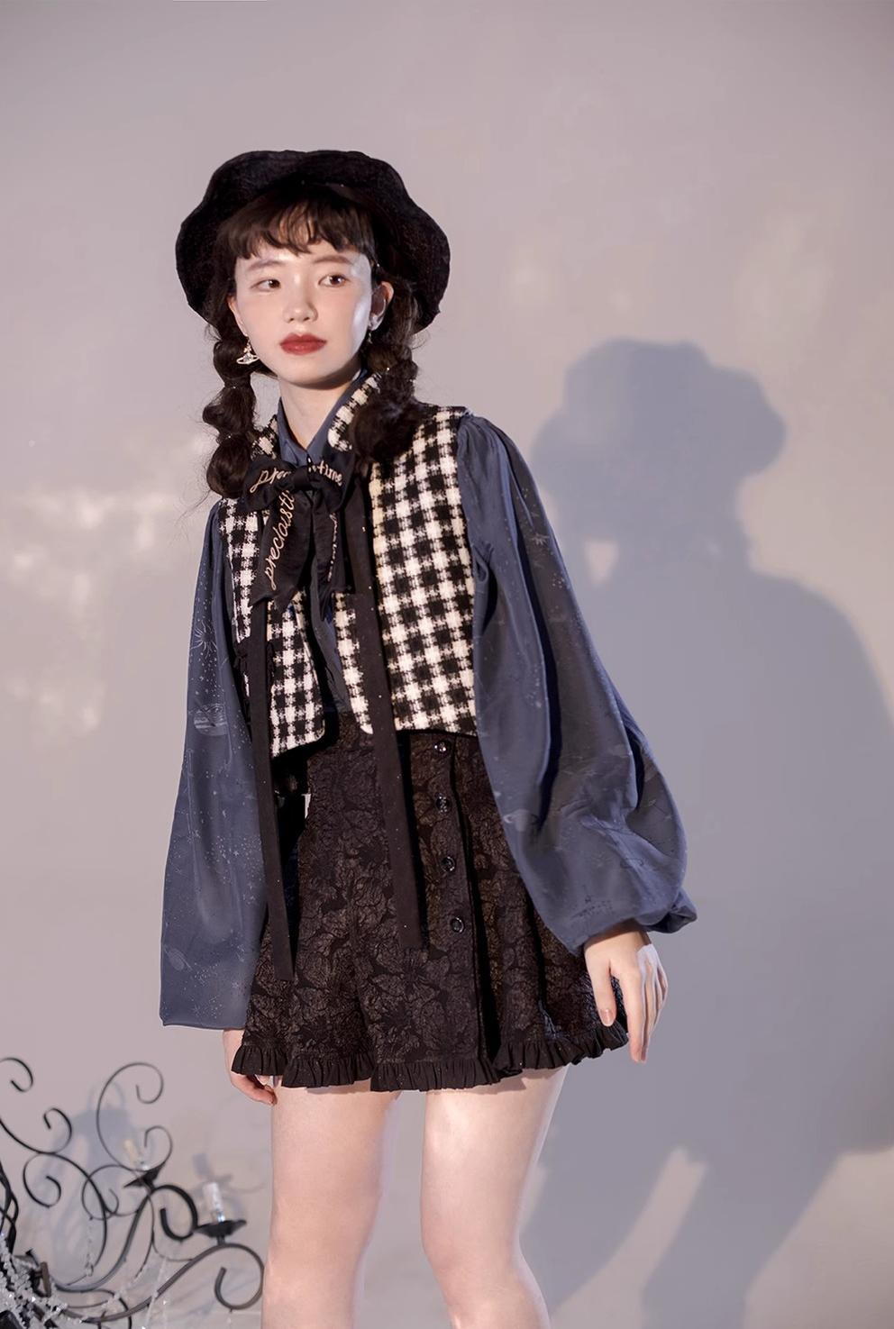 ZJstory - Starry for You - Vintage Lolita shirt with pointed collar and lantern sleeves - product detail 11