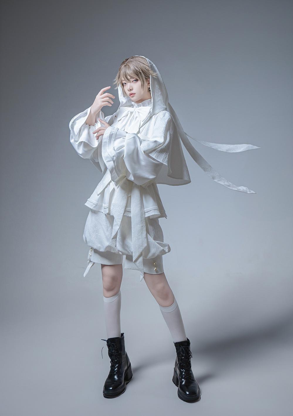 Princess Chronicles - Rabbit Hunting White Moonlight - White Ouji Lolita Jacket & Shorts Set