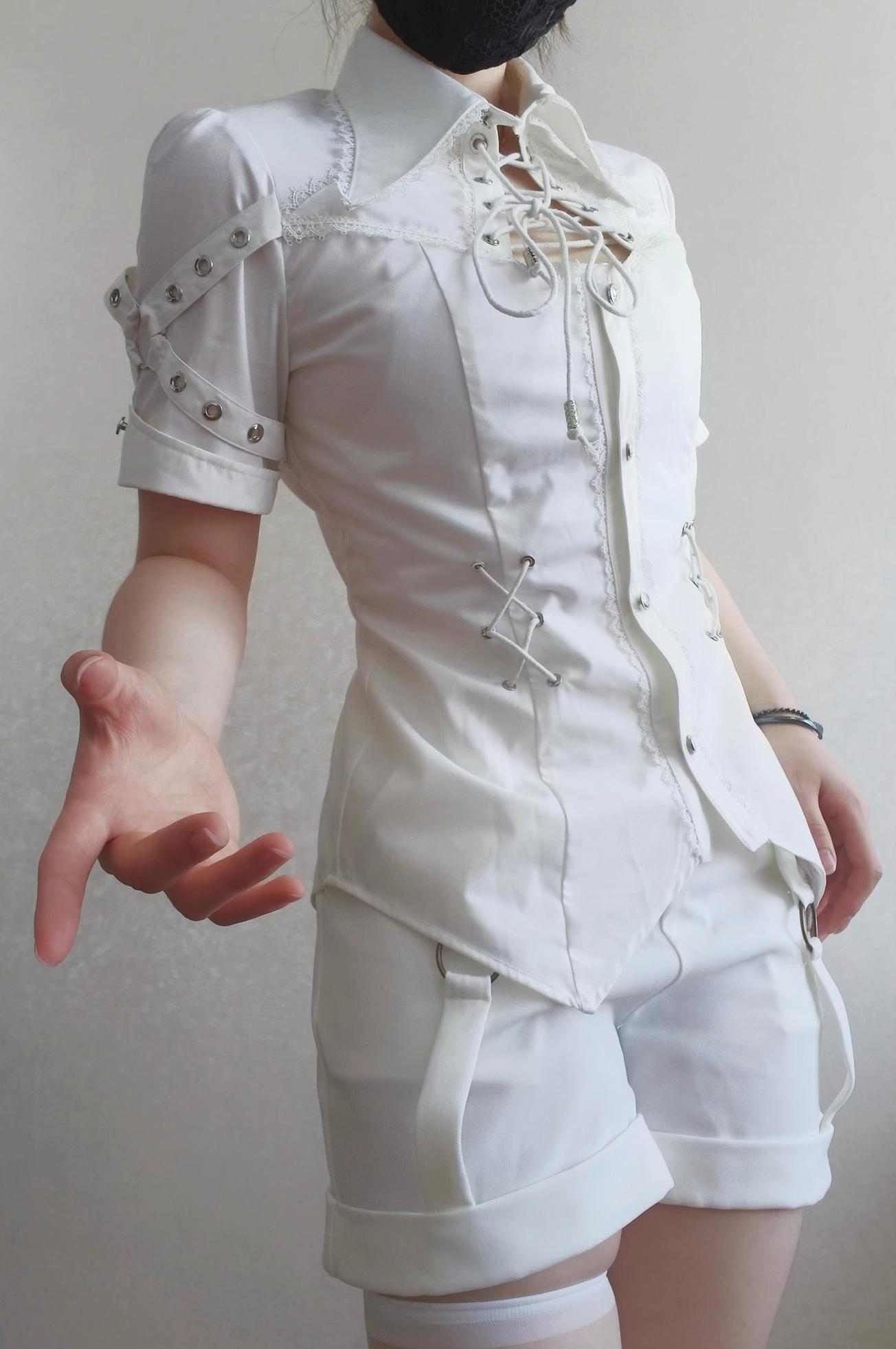 Gazing Galactic - Chest Cutout & Lace-Up - Ouji Lolita blouse with a prince-style lapel collar - product detail 4