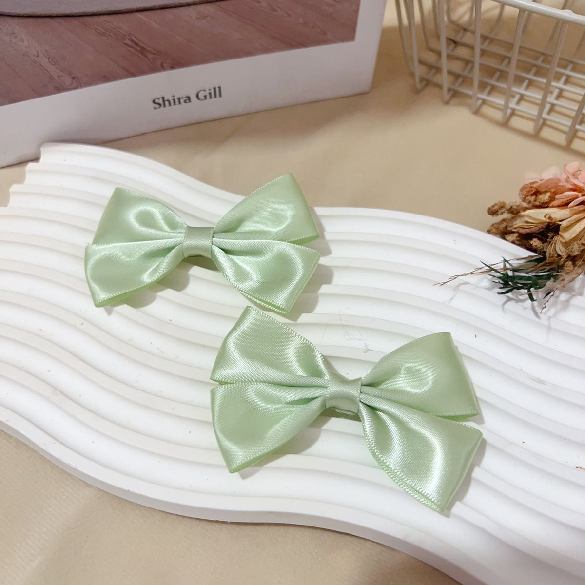 Handmade - Glossy Satin Ribbon - Bow Brooch Pair - detail view 22