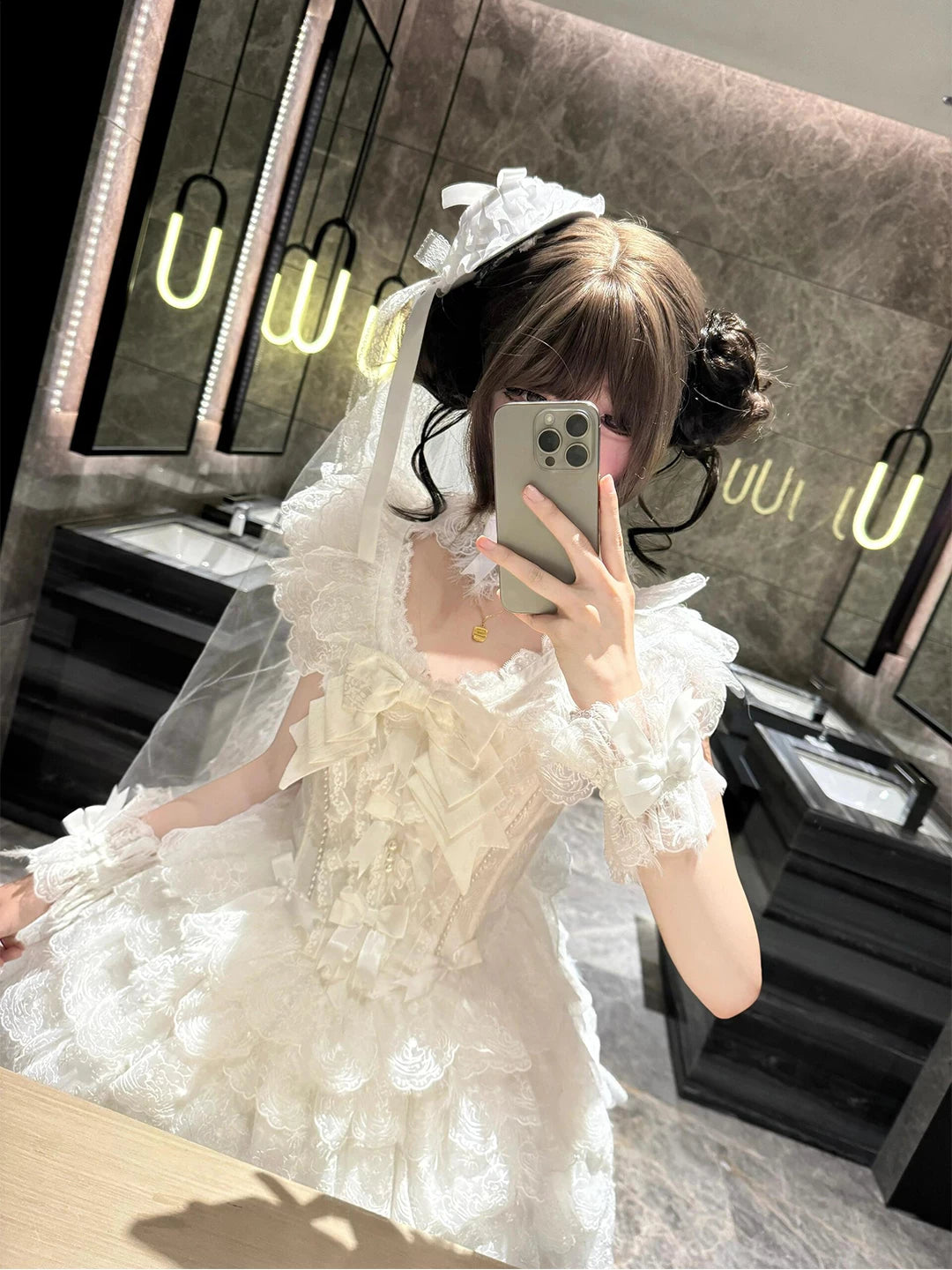 Creamy - White Snow Lace - Layered JSK Dress Set with Shawl and Train