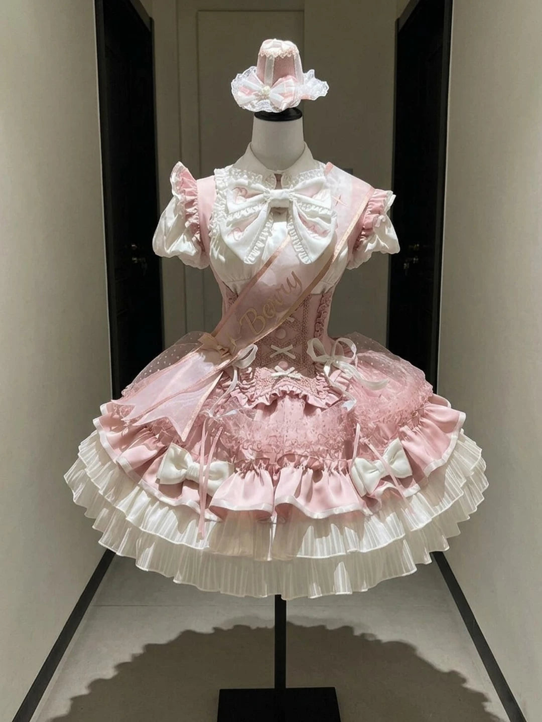 Creamy - White Pink Heartbeat - Short-Sleeve Blouse and Bustier Skirt Set with Large Bow and Sash