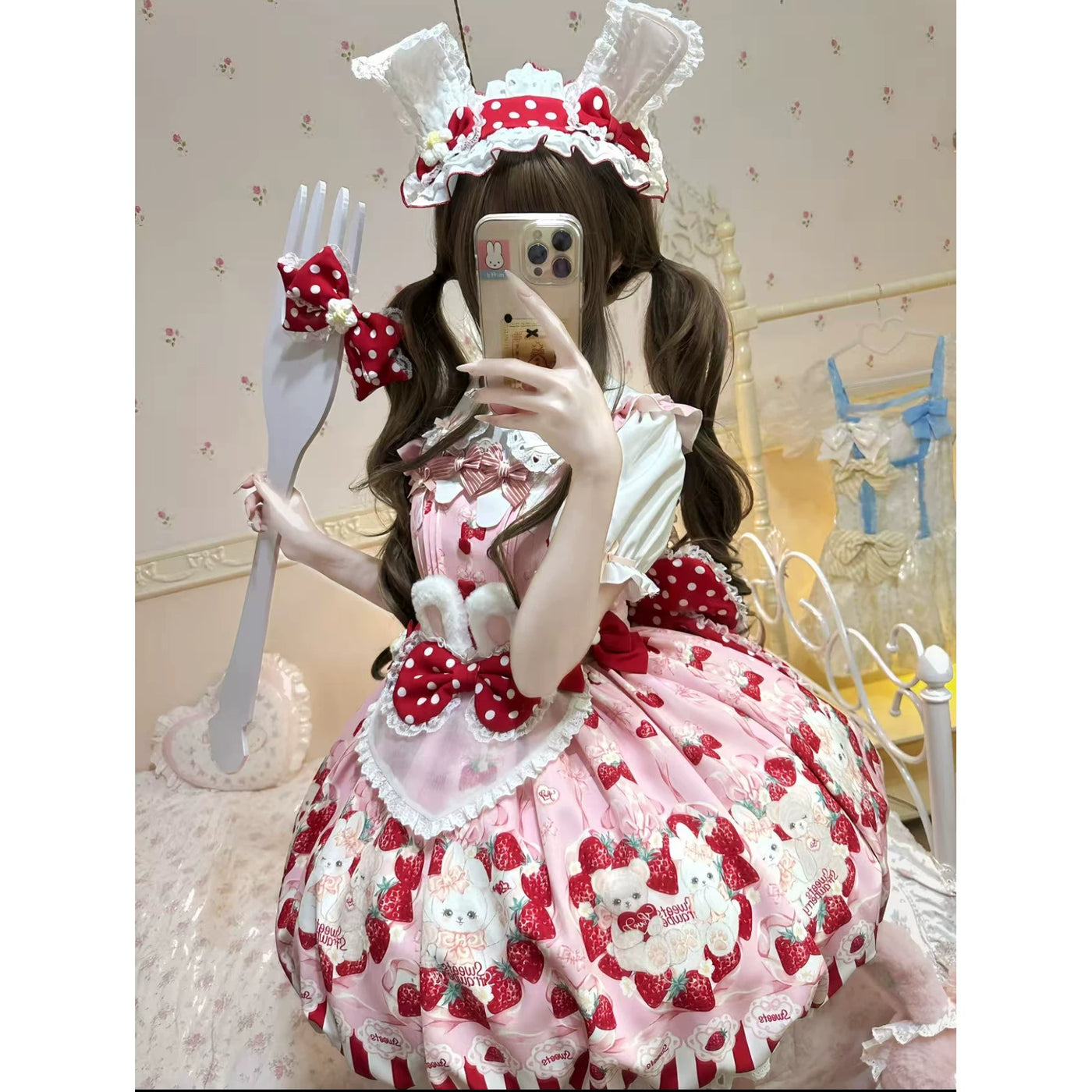 Coconut Bear - Cream Rabbit Berry - Pink JSK Dress with a Rabbit-and-Strawberry Print