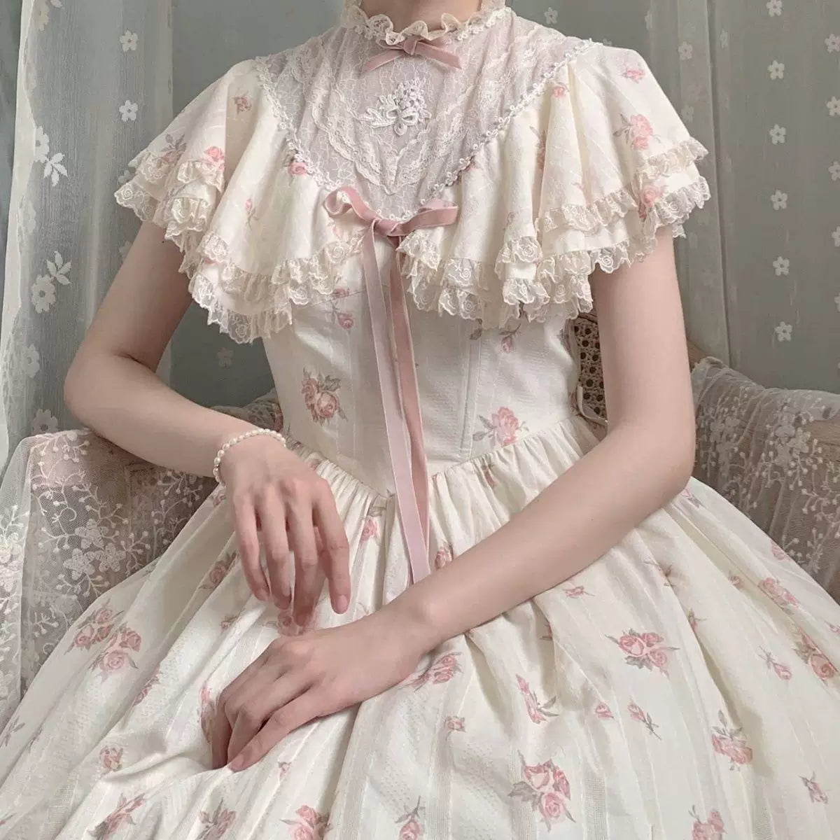 Sweetheart Dream Machine - Edwardian Collar - One-Piece Dress with Edwardian Collar
