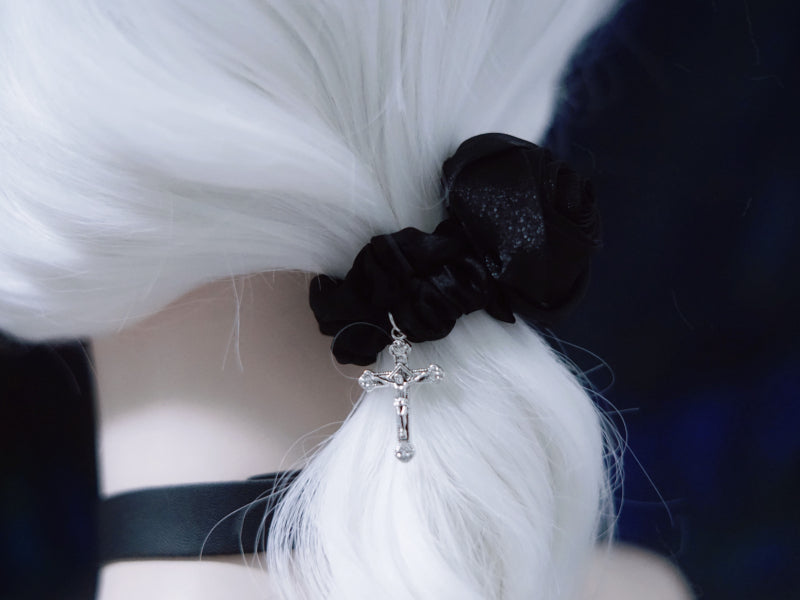 Strange Sugar - Gothic Lolita Black Hardware Skull - Spider Hairband Headwear
