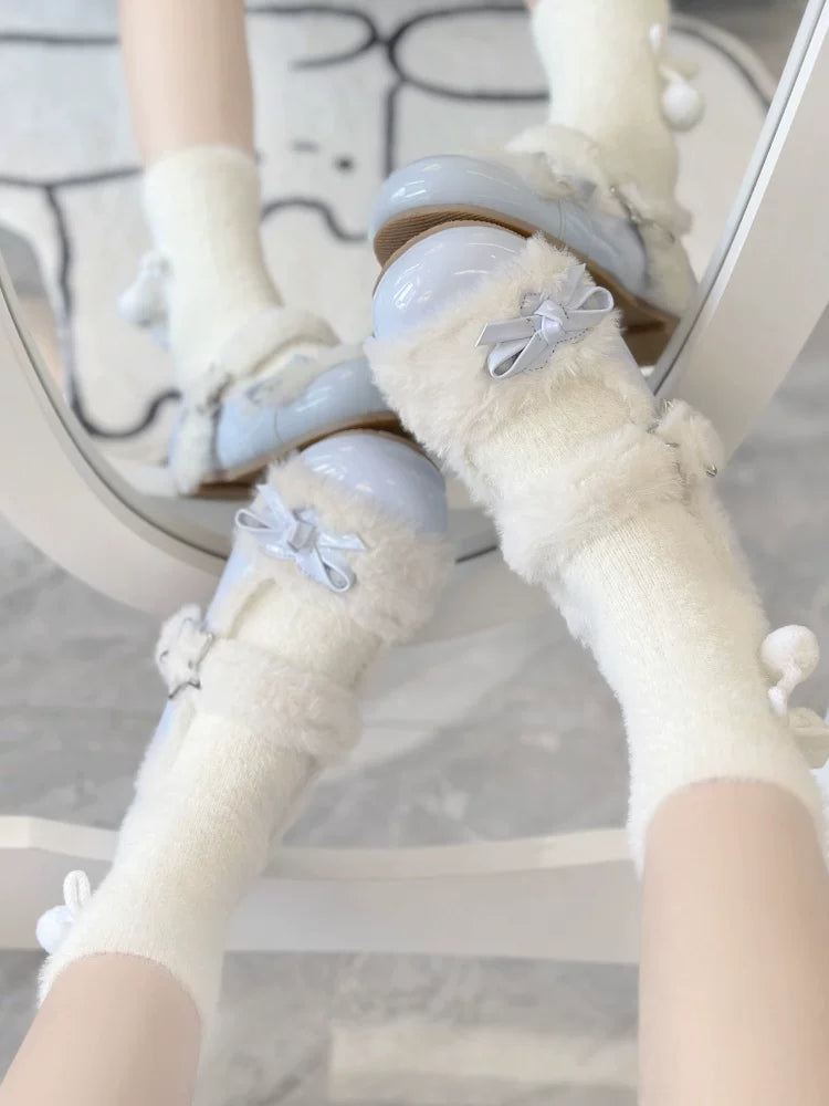 Xiao Xin Xin Fleece-Lined Plush Flat Winter Shoes — additional product view