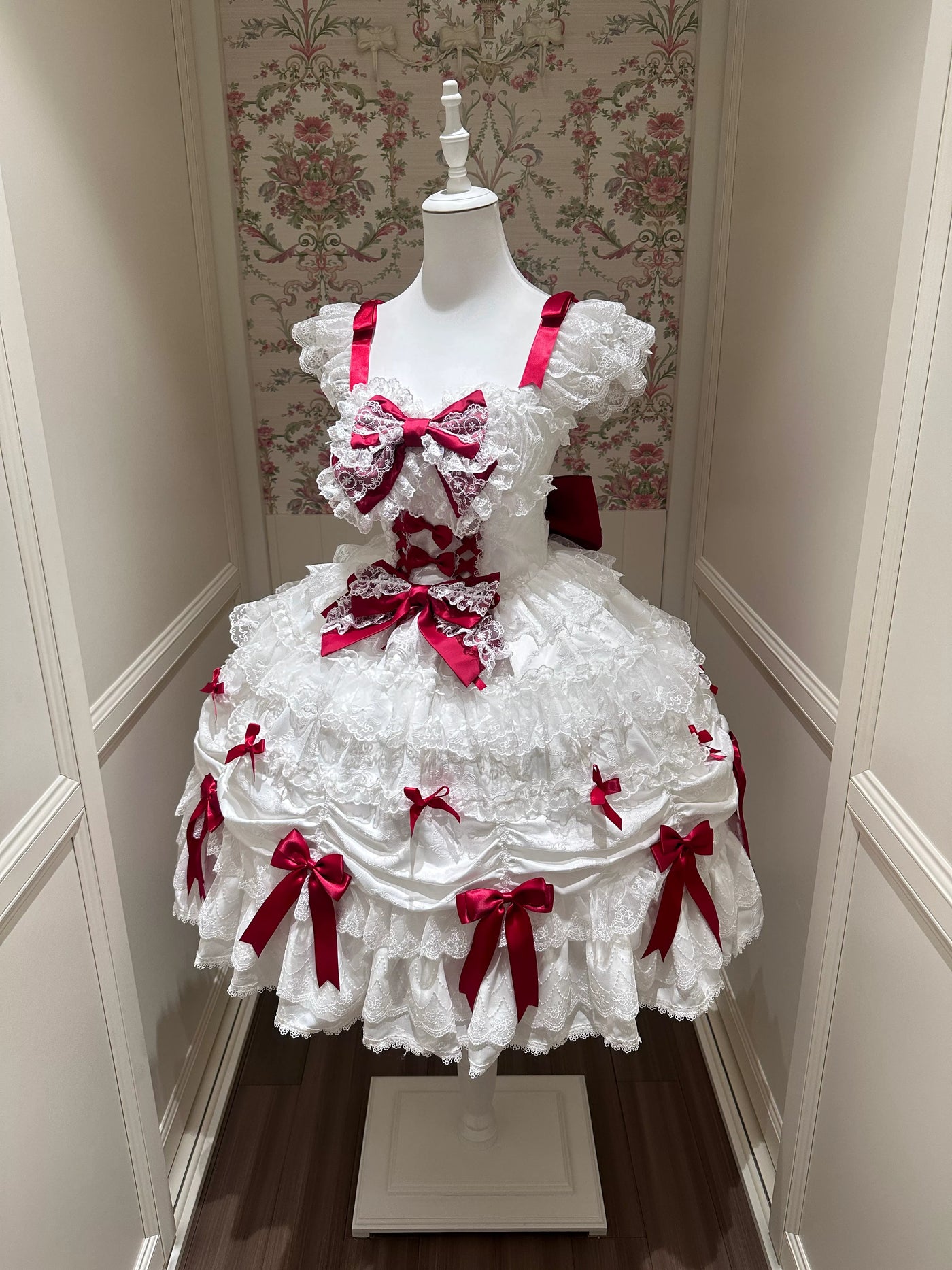 Sugar Girl - Satin Gift Box - Sweet Lolita JSK Dress, Bows and Layered Lace