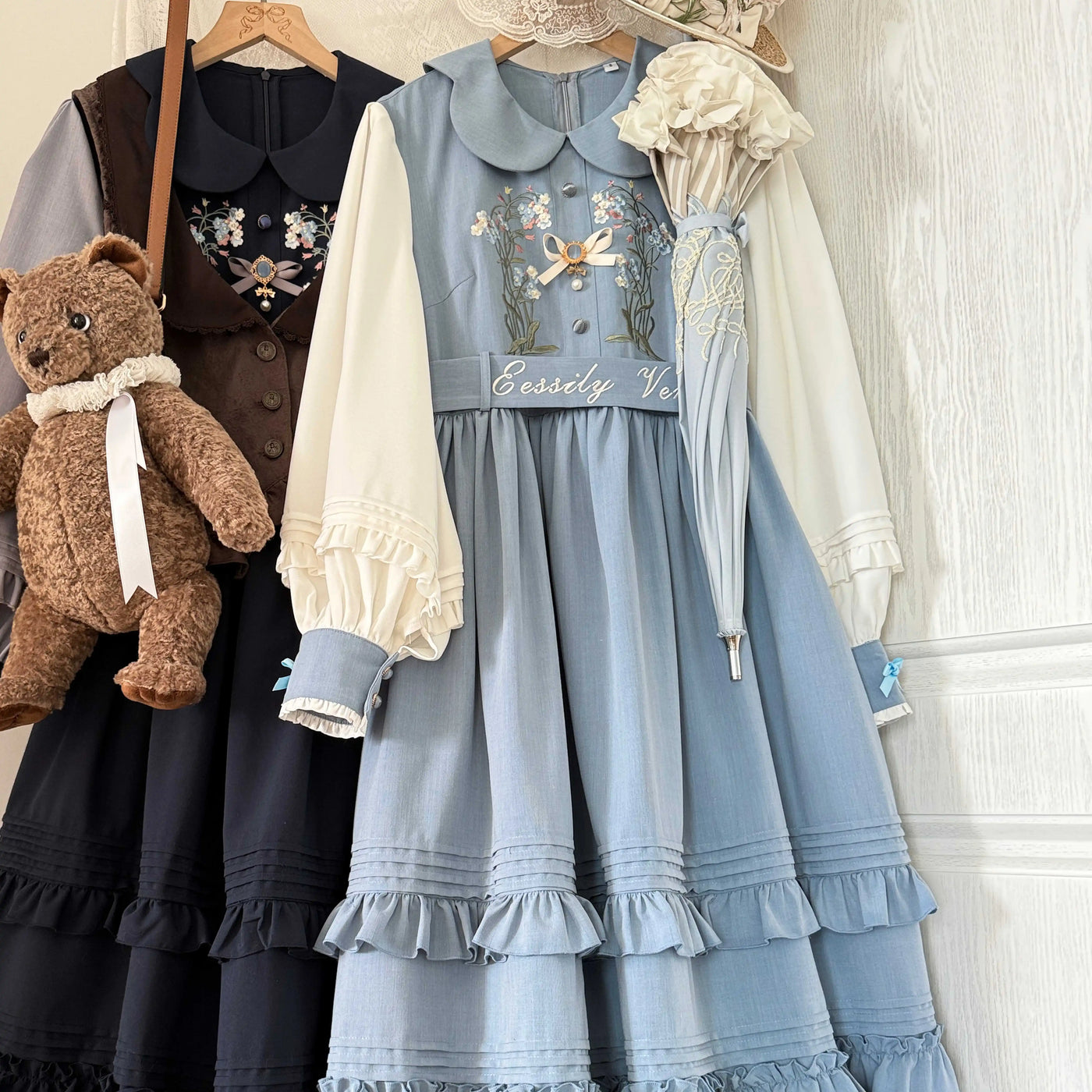 Name of the Wild - Classic Long-Sleeve OP Dress - detail view 8