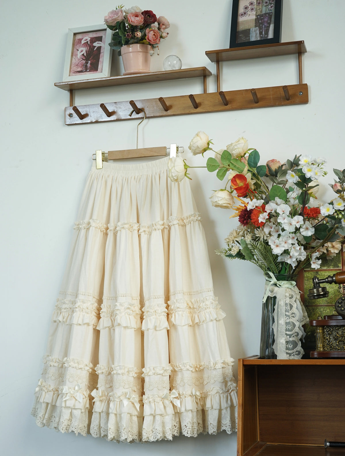 Suhua Yipai - Tiered Cotton - Bow Lace Lolita Petticoat - detail view 6