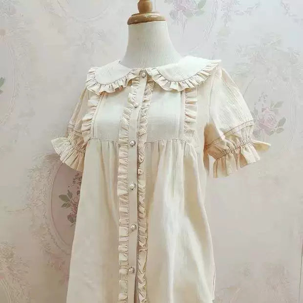Sweetheart Dream Machine - Summer Ruffle Collar - Blouse with short sleeves and a ruffled collar