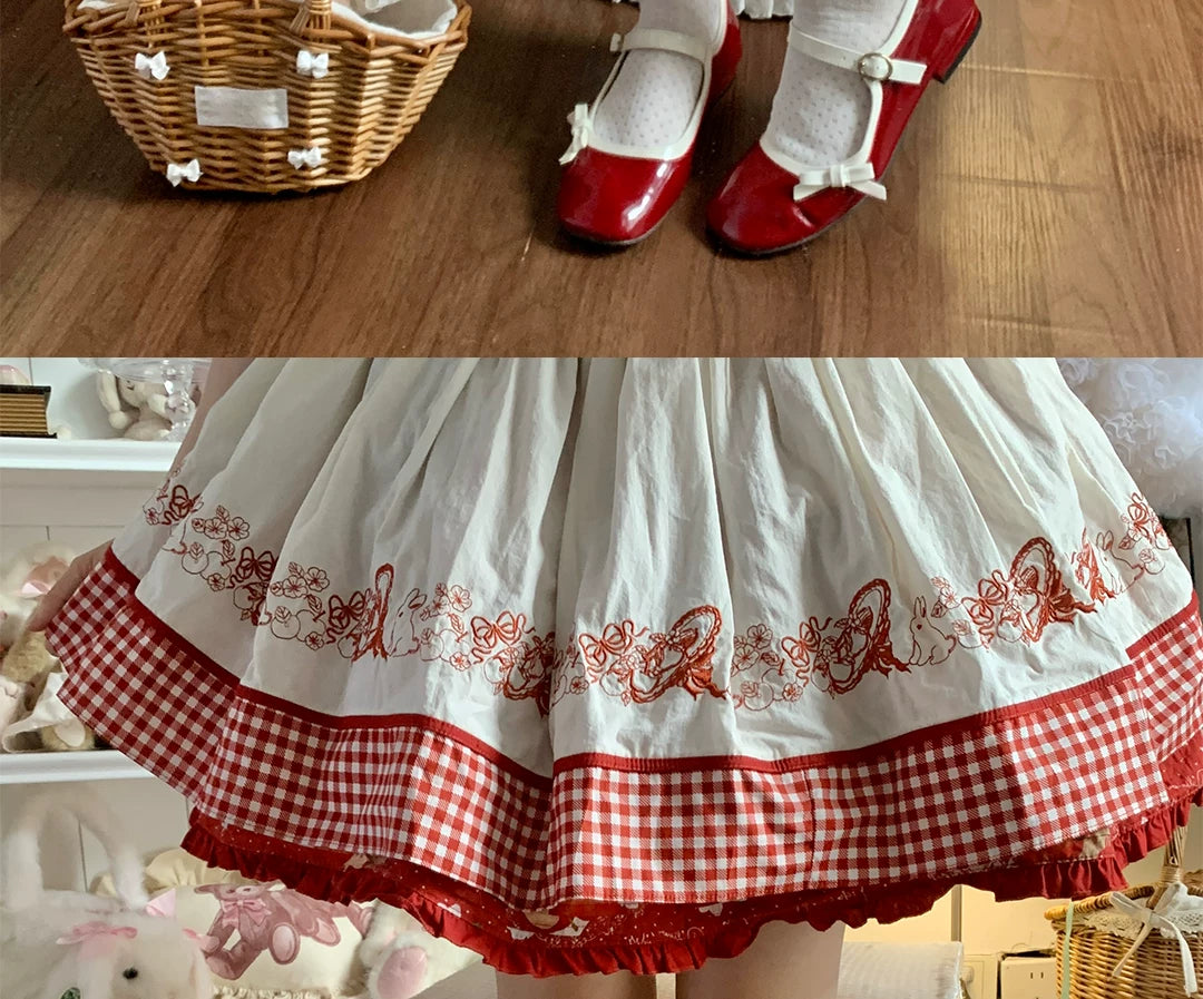 roji roji - Strawberry Flower - Cotton Short Socks with Strawberry-and-Bow Lace Trim