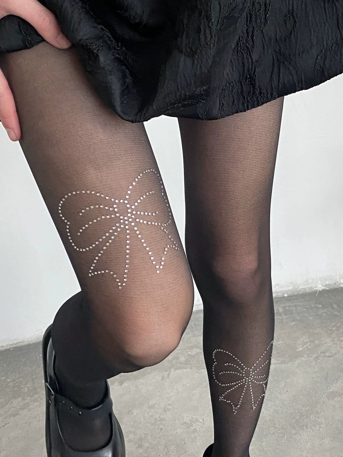 Fantasy Doll - Decorative Hosiery - Patterned Pantyhose with Foil and Bow Motif Options
