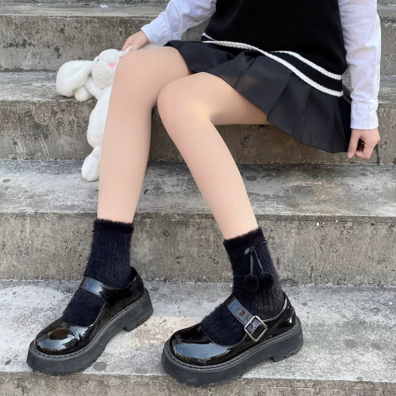 Floral Milk Cat - Pom-Pom Rib - Plush socks with pom-pom cuffs