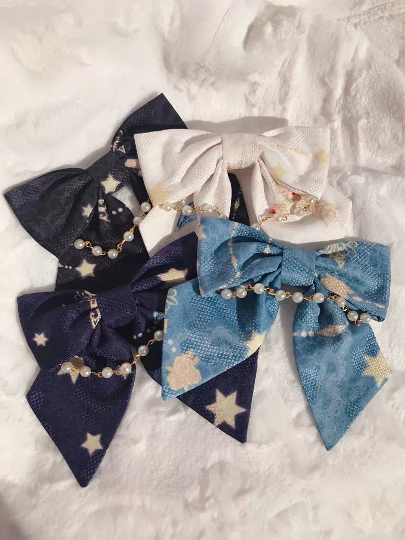 Yilia - Peacock Cross - Lace Headdress and Bow Clip