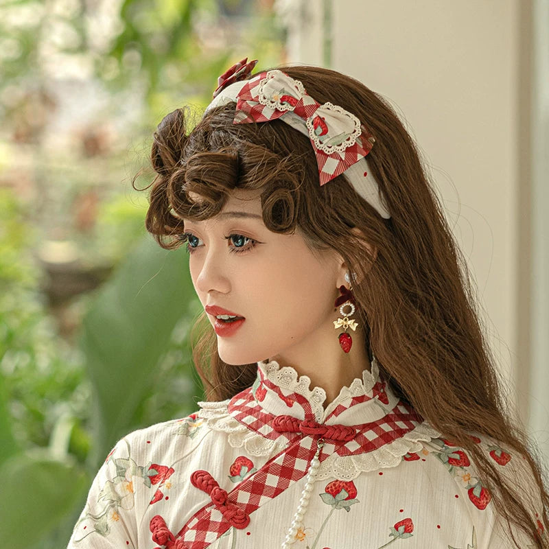 Baozi Pig - Strawberry Orchard - Hair Accessories and Brooches with Strawberry Embroidery